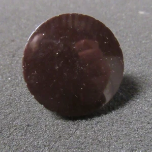 RCA Dark Brown Radio or 45 Player Knob c 1950's - Picture 1 of 2