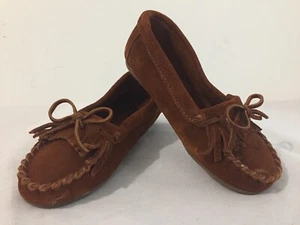 Minnetonka Moccasin Mocs Slip On Shoes Caramel Brown Suede Kid's Size 13 - Picture 1 of 12