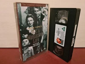 It's A Wonderful Life - Christmas - PAL VHS Video Tape (T215) - Picture 1 of 2