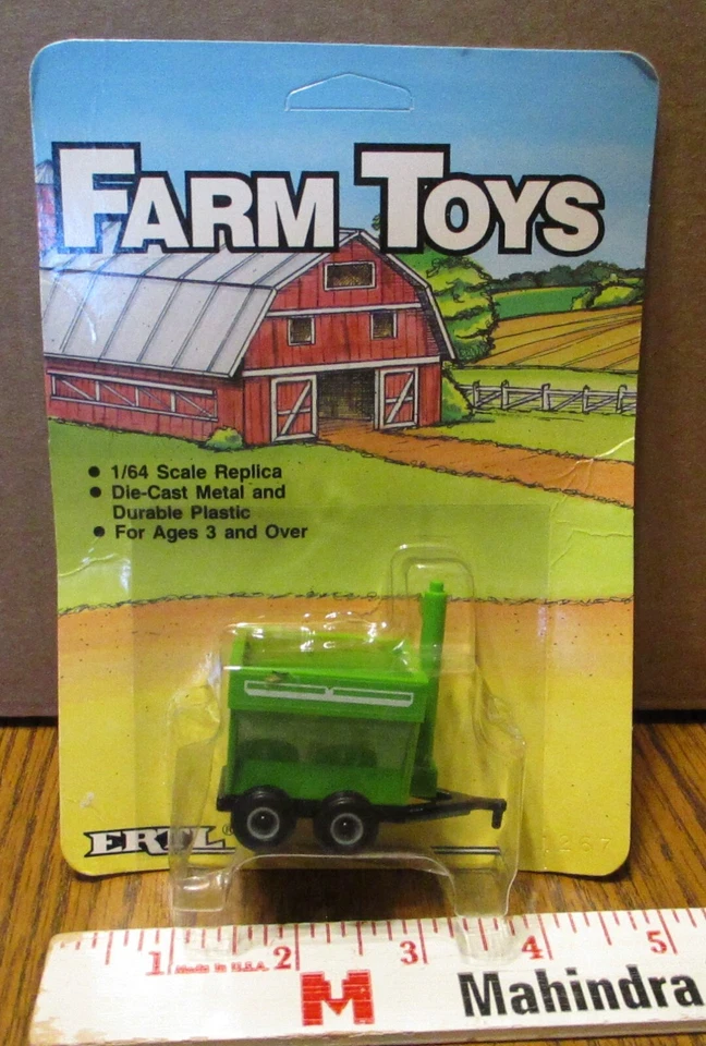 Ertl Farm Toys Grain Cart Feed Wagon 1/64 Farm Implement Green 1986 Deutz Deere - Image 1 of 4