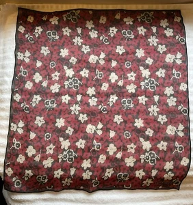 Vintage Laura Ashley Black Red Cream Floral Small Scarf Preowned Beautiful Cond - Picture 1 of 4
