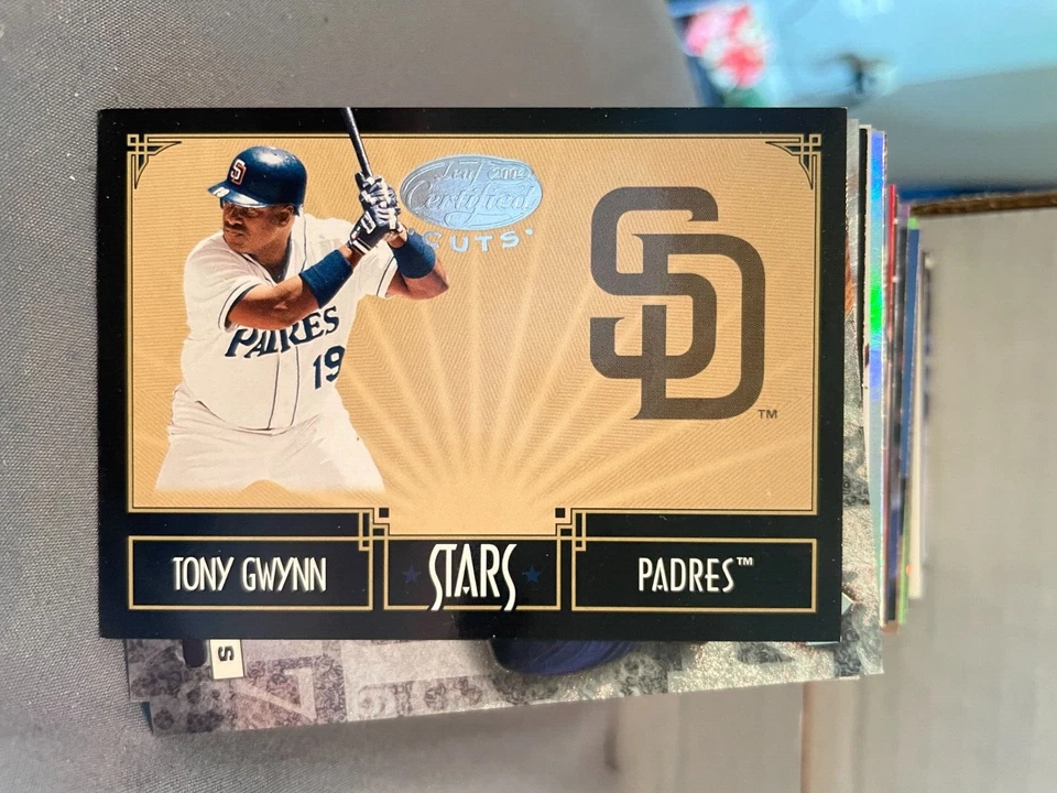 2004 Leaf Certified Cuts Stars #17 Tony Gwynn/599 PADRES! - Image 1 of 2