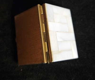 Vintage Brushed Brass Trinket Box w/ Mother of Pearl Lid 1.5"x1" - Image 1 of 4