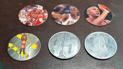 1995 Upper Deck Michael Jordan #23 Bulls Pogs And Slammers 6 Pogs, 2 Slammers   - Image 1 of 2