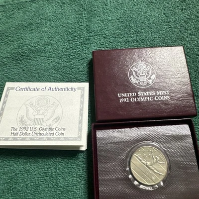 1992 P US Olympics Half Dollar BU Commemorative Half Dollar W/ Box&COA - Image 1 of 4