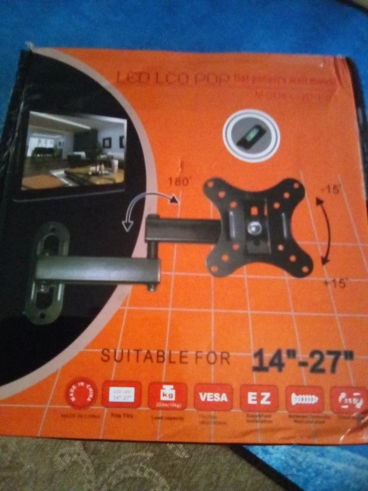 AmazonBasics 7851B 22-55 inch Articulating TV Wall Mount - Image 1 of 4