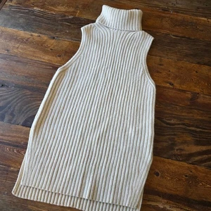 H&M Sleeveless Turtleneck Sweater Knit Ribbed Casual Top XS - Picture 1 of 7