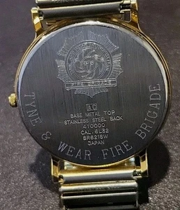 Accurist Vintage Watch. Ticks But Hands Dont Move.Needs Repair. In Original Box - Picture 1 of 11