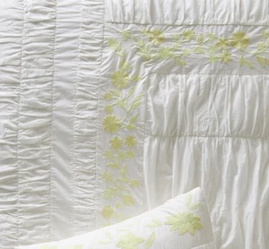 New Anthropologie Bedding King Elian White Yellow Embroidered Duvet Cover - Picture 1 of 3