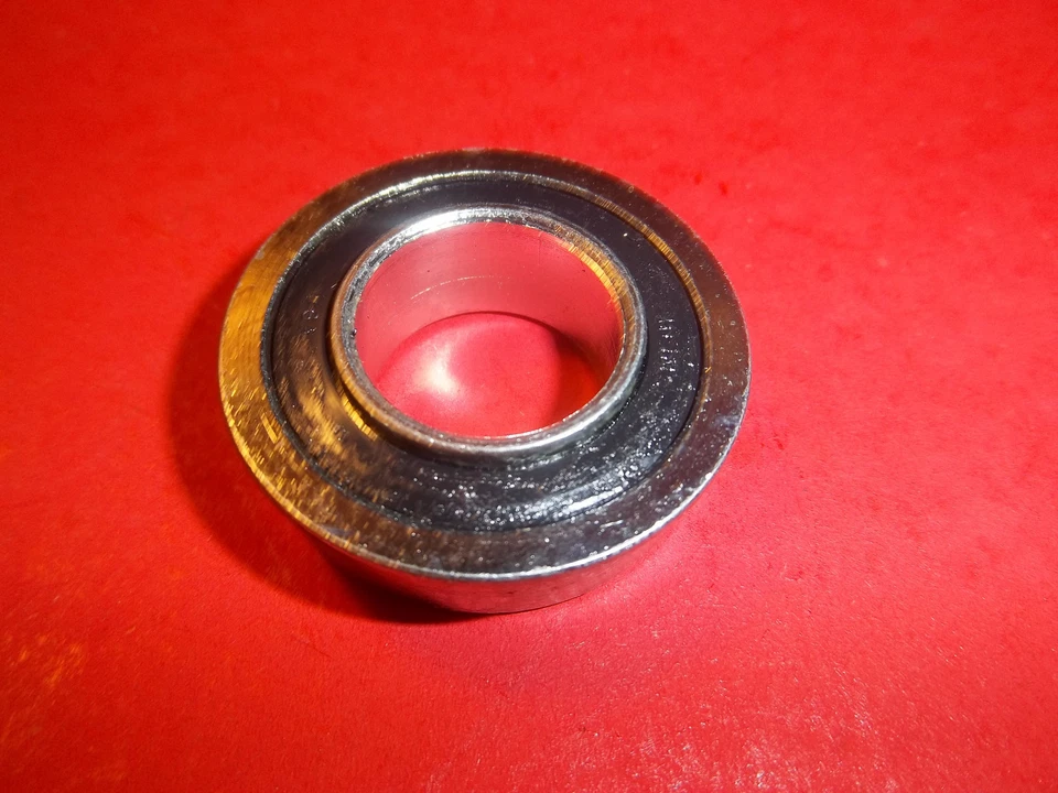 NEW WHEEL HORSE WHEEL BALL BEARING FITS TRACTORS 110513 OEM - Image 1 of 1