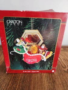 1997 Carlton Cards In the Attic Christmas is For Sharing Ornament Dress Up Mice - Picture 1 of 4