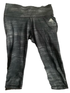Gebrauchte Damen Junior Adidas Leggings Capri Sportbekleidung Gr. M. Klassiker - Bild 1 von 7