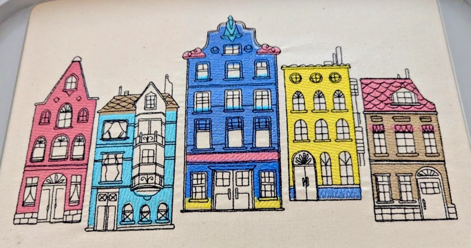 Embroidered Quilt Block Panel "Urban City Border" - Image 1 of 1