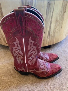 Laredo Women's Braylynn Leather Pull-On Boots RED STUDDED SZ 9.5 - Picture 1 of 4