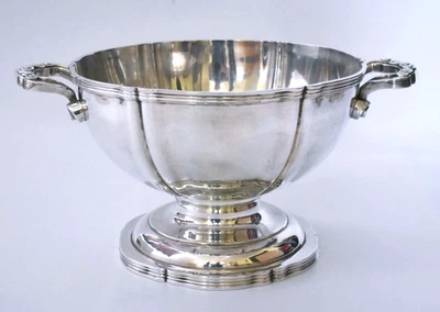 ANTIQUE ART DECO SILVER PLATE TWIN HANDLED DECORATIVE PUNCH BOWL c1920 — 第 1/4 张图片