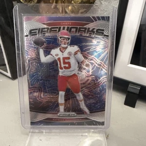 Fuochi d'artificio Patrick Mahomes II #1 Silver Prizm - 2024 Prizm - Foto 1 di 2