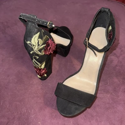 Женские черные и красные корты Charlotte Russe размер 6 - Изображение 1 из 4