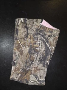 Realtree Camouflage Cargo Pants Hunting Womens Medium (10-12) Pink Waistband - Picture 1 of 6