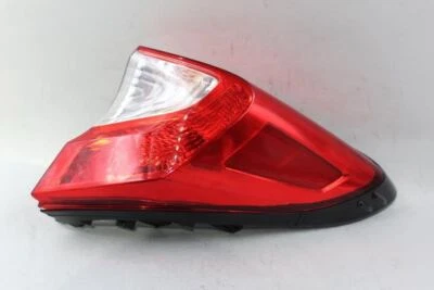 Right Passenger Tail Light Quarter Panel Mounted 2018-2020 TOYOTA C-HR OEM 32611 - Image 1 of 4