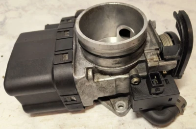 SAAB 9-5 9-3 99 01 02 03 HELLA CONJUNTO CUERPO ACELERADOR MOTOR TPS 9188186 Foto 1 de 4