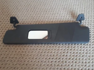MERCEDES SLK 170 NEARSIDE FRONT SUN VISOR - Bild 1 von 1