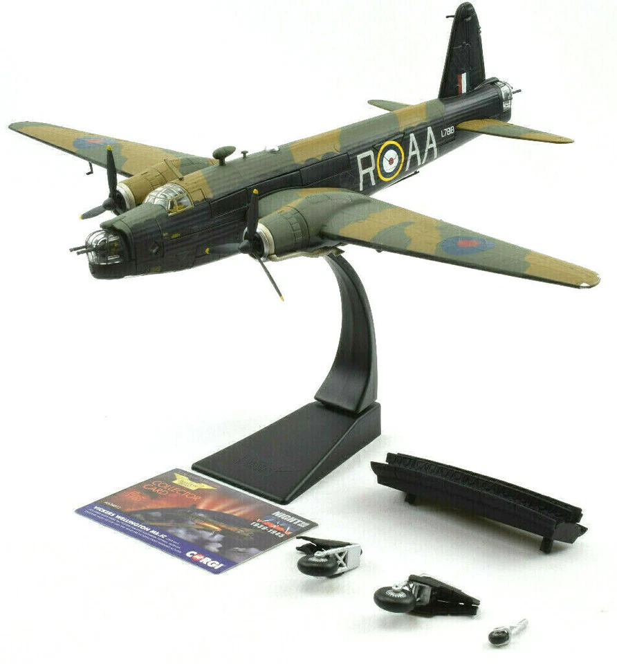 Corgi Vickers Wellington Mk.IC - Wing Fire Cross 1:72 Die-Cast Airplane AA34812 - Image 1 of 4
