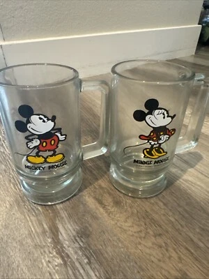 Taza de vidrio vintage de Minnie Mouse 2 CANTIDADES - Walt Disney Productions Foto 1 de 4