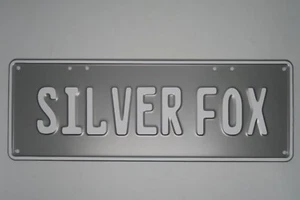 Novelty Embossed Aluminium SILVER FOX Number Plate Man Cave Shed Garage - Picture 1 of 2