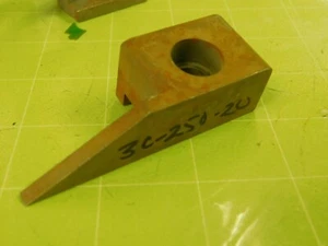 Manchester Tool Upper Insert Clamp # 3C-250-20  - Picture 1 of 4
