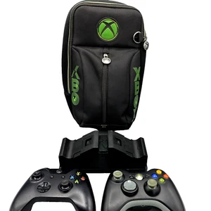 Bundle Lot PowerA Dual Controller Charging Station W/ Bag & 2 Controllers - Picture 1 of 7