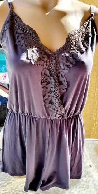 Victorias Secret M Mameluco Halter Dormir Viscosa Mono Encaje Pantalones Cortos Cómodo Gris Foto 1 de 4