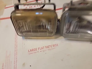 86 Suzuki King Quad 250 Oem Fog Lights - Picture 1 of 4