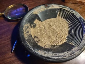 8 Oz. New Mexico 24k Solid Gold Paydirt - Panning Concentrates Nuggets Paydirt - Bild 1 von 17