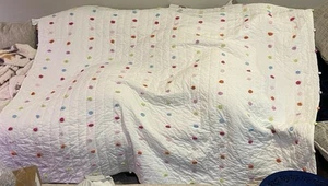 POTTERY BARN KIDS BRIGHT POM POM RAINBOW COTTON FABRIC QUILT TWIN SZ 68x86 in. - Picture 1 of 4