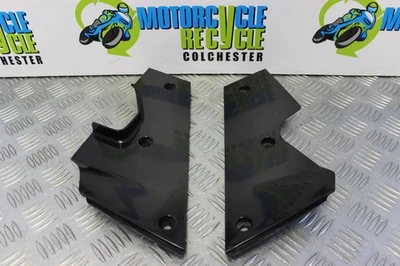 Carenado paneles laterales interiores Suzuki GSXR 600 SRAD 1997 a 2000 GSXR600 B148 Foto 1 de 4