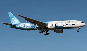 B777-200(ER) ECODEMONSTRATOR REG: N861BC - JCWINGS XX40116 1/400 - PREORDER - Picture 1 of 2