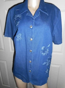 Alfred Dunner Women's Size 10W Short Sleeve Button Down Blue Denim Top - Picture 1 of 3