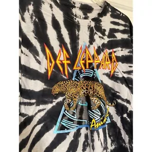 Def Leppard Licensed Black White Spiral Tie Dye Band T-Shirt Animal Graphic L - Imagen 1 de 5
