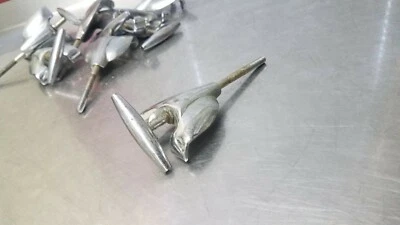 (ONE GRETSCH ROUND BADGE 20" BASS DRUM CLAWS & TENSION ROD 50s - Image 1 of 4