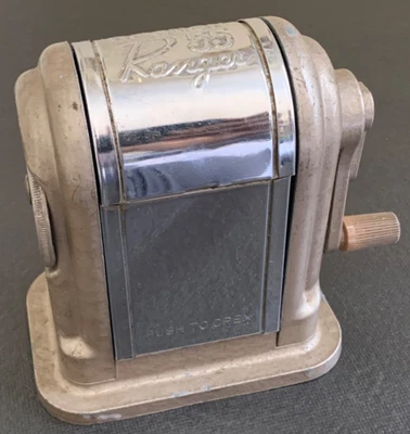 Afiador de lápis Mid Century Boston Ranger 55 6 furos feito nos EUA - Imagem 1 de 4