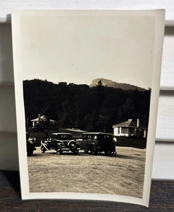 FOTO COCHES DE COLECCIÓN B&W mediados del siglo XX VIEJO HOMBRE DE LA MONTAÑA 3X2 de colección original - Imagen 1 de 3