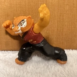 Kung Fu Tigress Figure Tiger 2 2011 McDonald's - Picture 1 of 3
