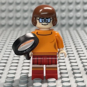 LEGO Minifigure - Velma Dinkley - scd005 - 75904 - Picture 1 of 7