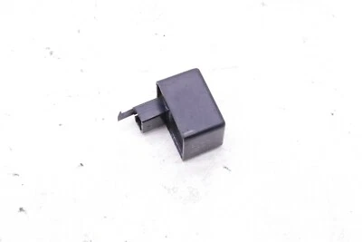 Suzuki TL1000 TL 1000 TL1000S TL1000R 1998 relé intermitente S134 Foto 1 de 4