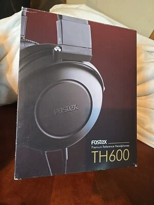 Auriculares cerrados Fostex TH-600 Premium Reference Foto 1 de 4