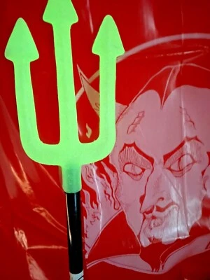 Child Halloween Devil Cape +Glow In Dark Trident or Witch Cape +Glowing Fingers - image 1 of 4