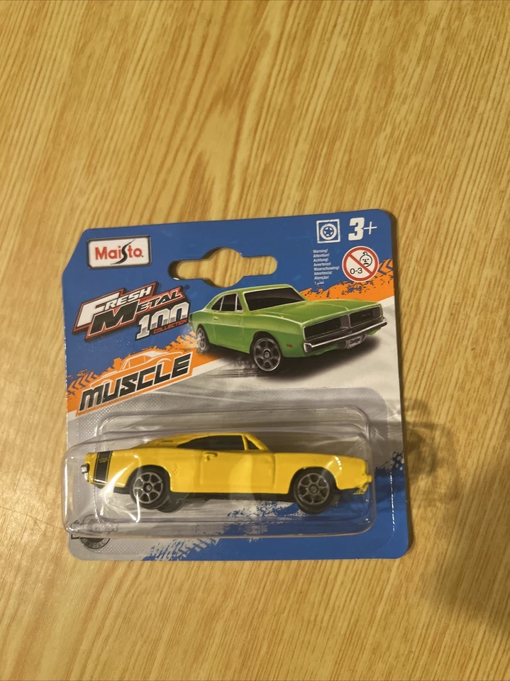 Maisto 15044 1 64 Fresh Metal Die Cast Red Chevrolet Corvette