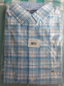 Nautica Mens Long Sleeve Button-up Shirt Medium NWT - Picture 1 of 4