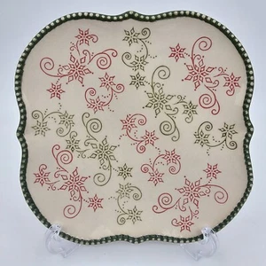 Temp-tations By Tara Festive Floral Lace Christmas -Red/White/Green 8" Plate - Picture 1 of 6