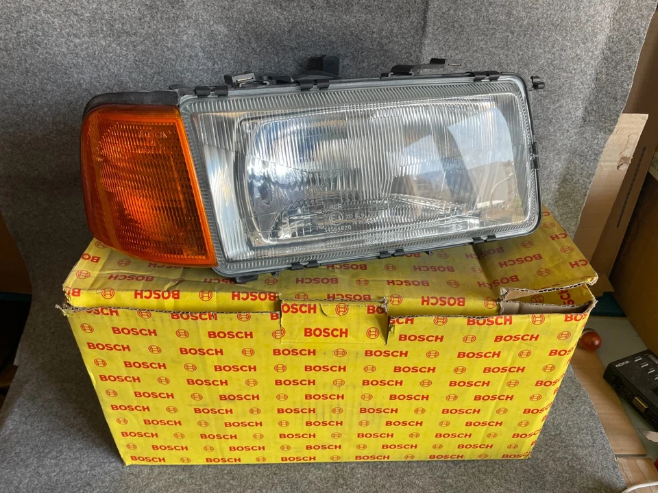 FARO FRECCIA H4 anteriore DESTRO AUDI 80 B3 0 301 075 102 0301075102 BOSCH